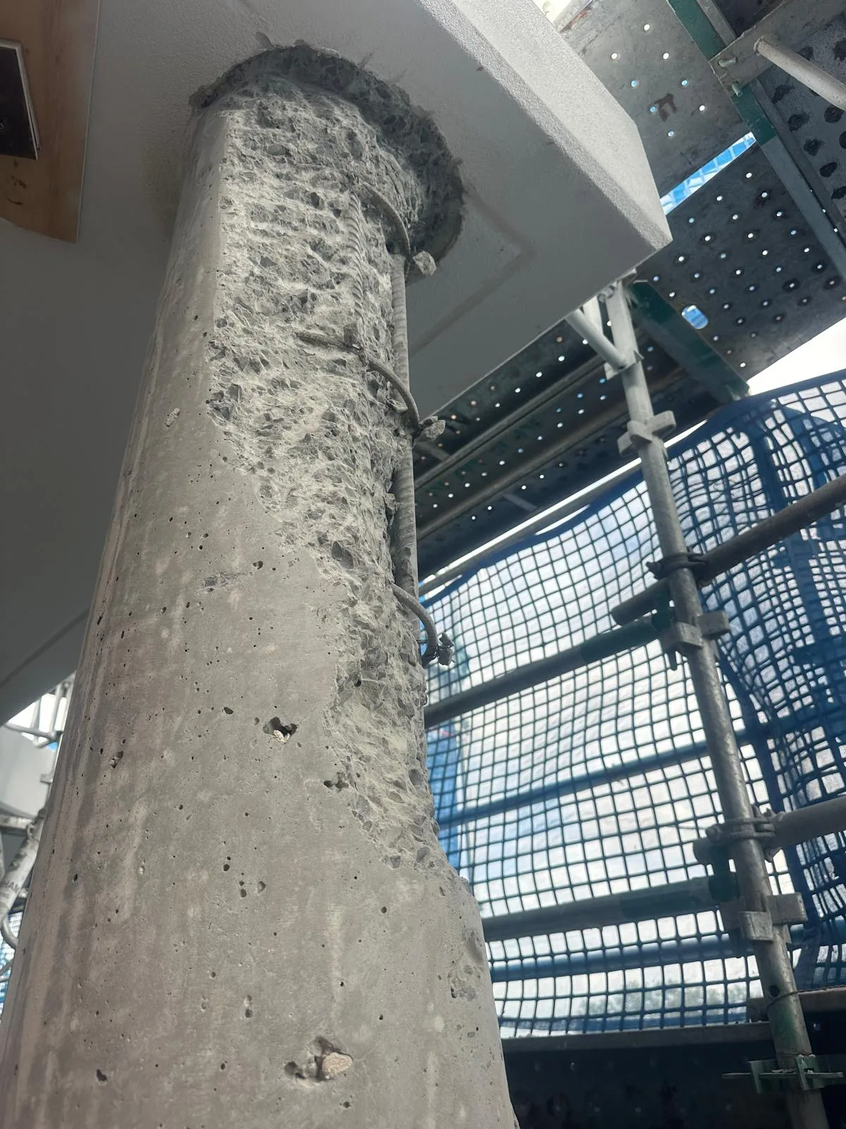 Concrete column patching